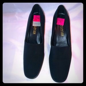 Liz Claiborne villager